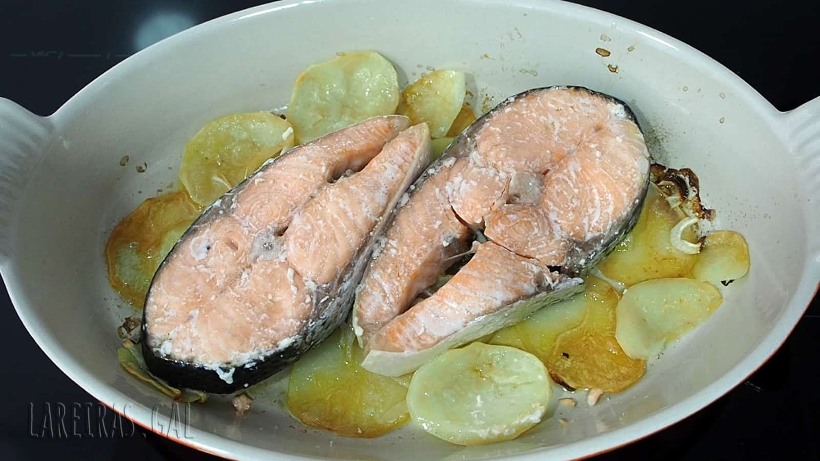 Simple oven baked salmon