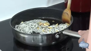 Gulas con espaguetis